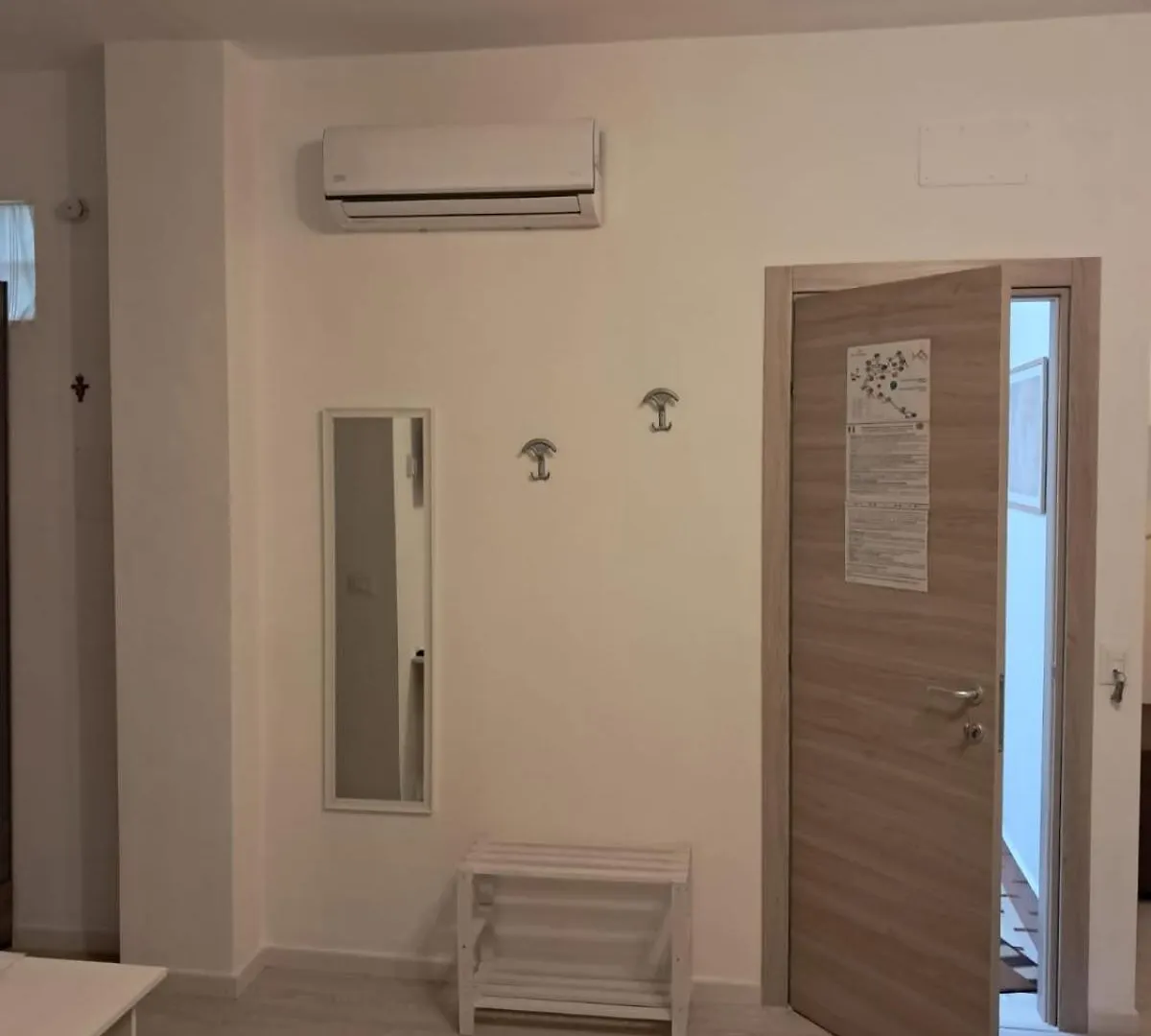 Casa Trio Apartments 카스텔라마레델골포